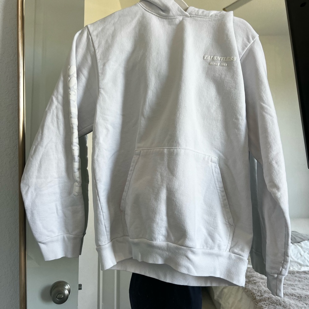 TALENTLESS Classic White Hoodie